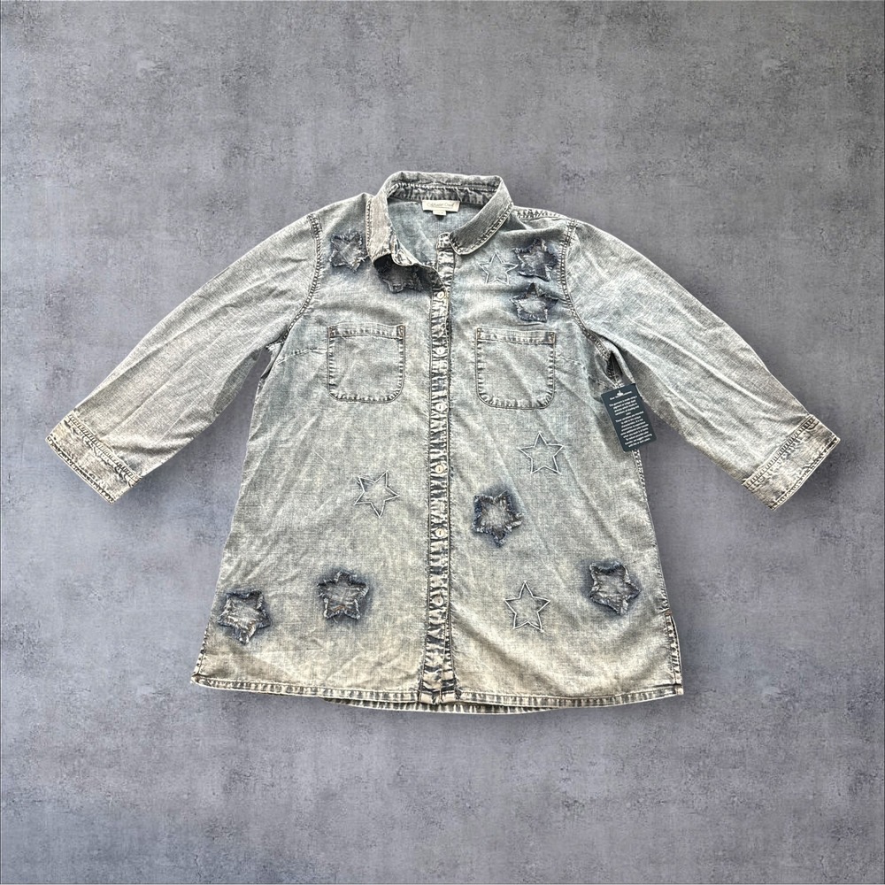 Coldwater Creek Star Applique Tunic Womens Medium Blue Acid Wash Button Up Shirt
